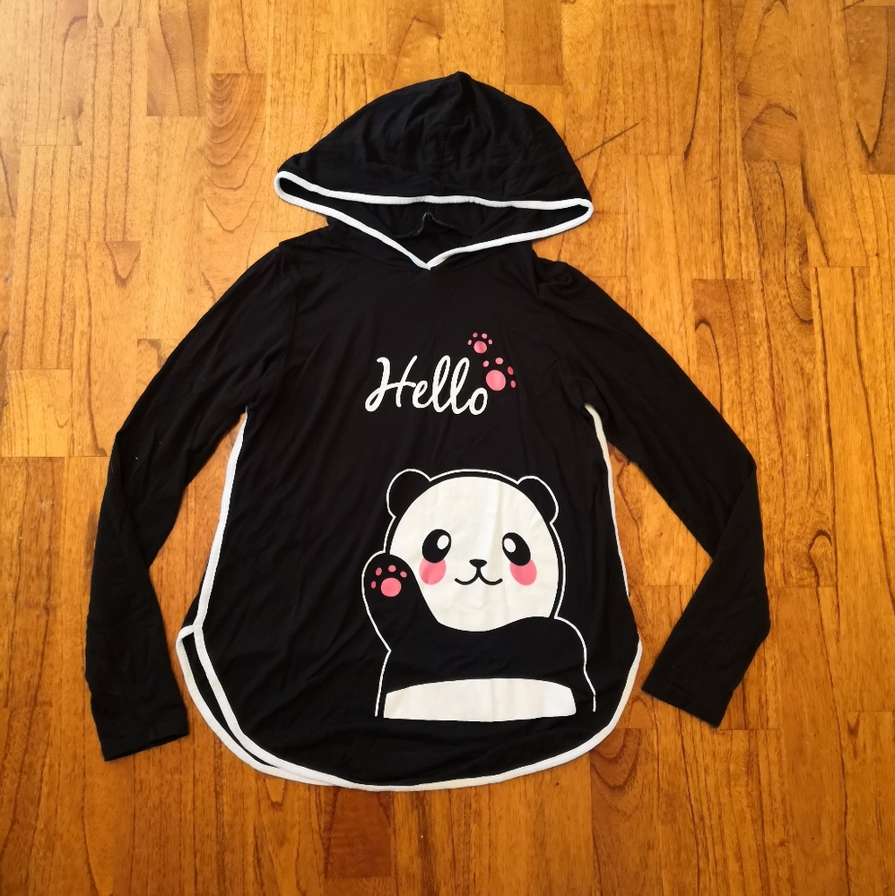 🌺 5/$25 Hello Panda Black Long Sleeve Top